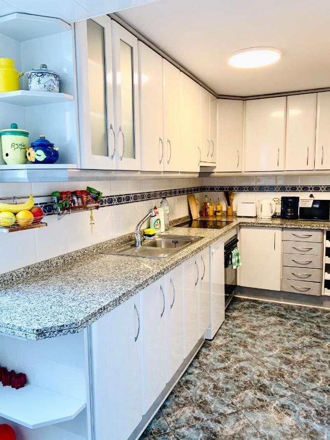 Very Best Flat Ust 800M Postiguet-Beach Alicante Bagian luar foto